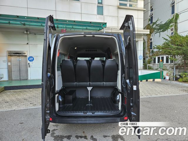 Renault Korea Master 2.3 13-Seater 2019 — фото 5