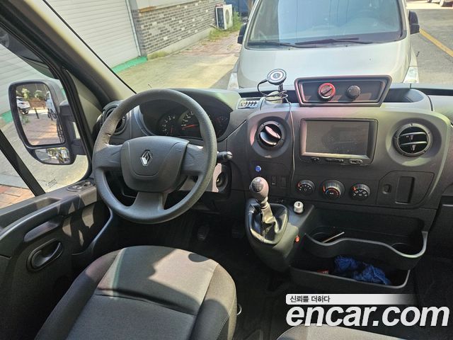 Renault Korea Master 2.3 13-Seater 2019 — фото 6