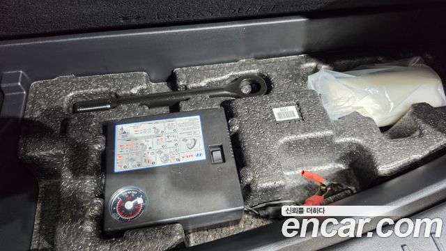 Hyundai Santa Fe (MX5) Gasoline 2.5T 2WD Calligraphy 2024 — фото 23