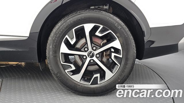 Kia Sportage Hybrid (V) Nobleless 2WD 2023 — фото 21