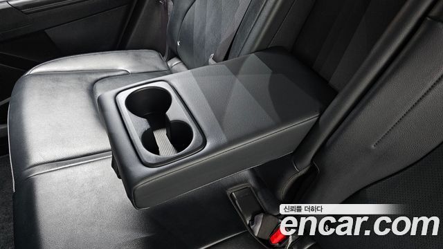 Kia Sportage Hybrid (V) Nobleless 2WD 2023 — фото 32