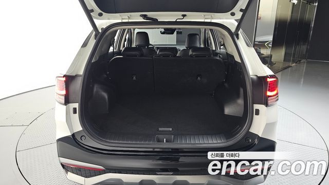 Kia Sportage Hybrid (V) Nobleless 2WD 2023 — фото 34