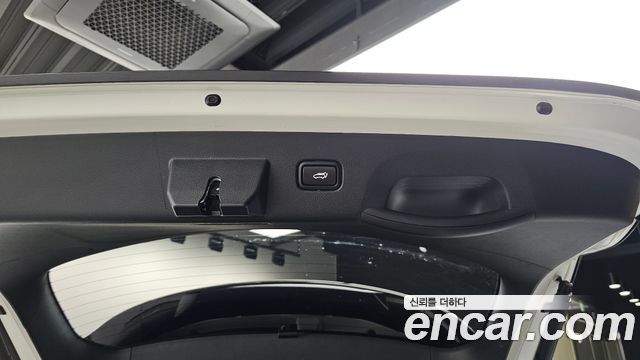Kia Sportage Hybrid (V) Nobleless 2WD 2023 — фото 35