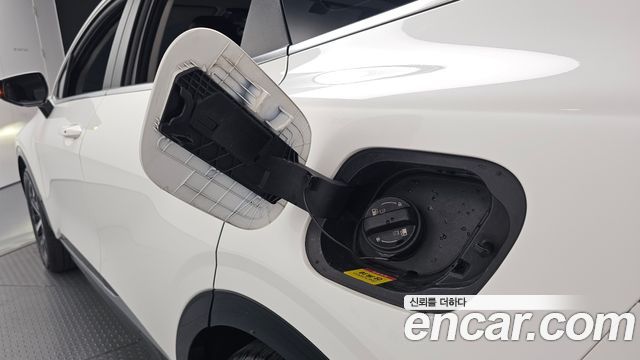 Kia Sportage Hybrid (V) Nobleless 2WD 2023 — фото 38