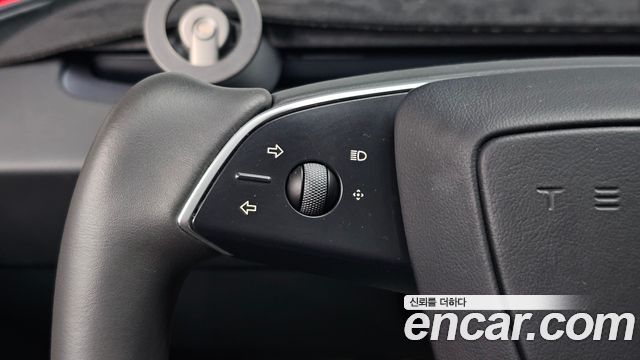 Tesla Model 3 RWD 2025 — фото 14