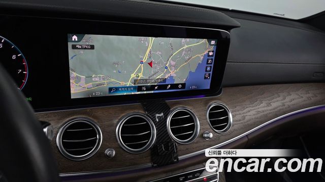 Mercedes-Benz E-Class (W213) E250 Exclusive 2021 — фото 14