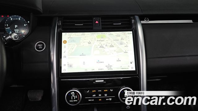 Land Rover Discovery 5 D250 S 2022 — фото 18
