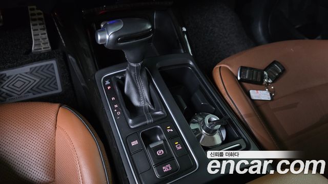 Kia Sorento Gasoline 2.0 Turbo 2WD Master Special 2020 — фото 9