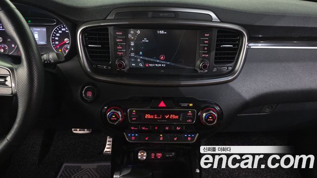 Kia Sorento Gasoline 2.0 Turbo 2WD Master Special 2020 — фото 14