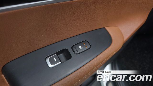 Kia Sorento Gasoline 2.0 Turbo 2WD Master Special 2020 — фото 17