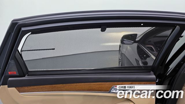 Genesis G80 3.3 GDI AWD Premium Luxury 2018 — фото 17