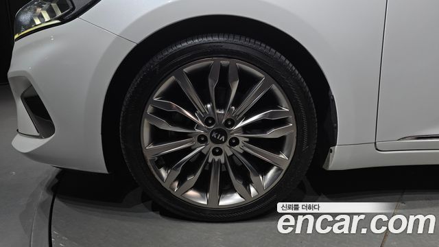 Kia K7 Premier 3.0 GDI Signature 2020 — фото 5