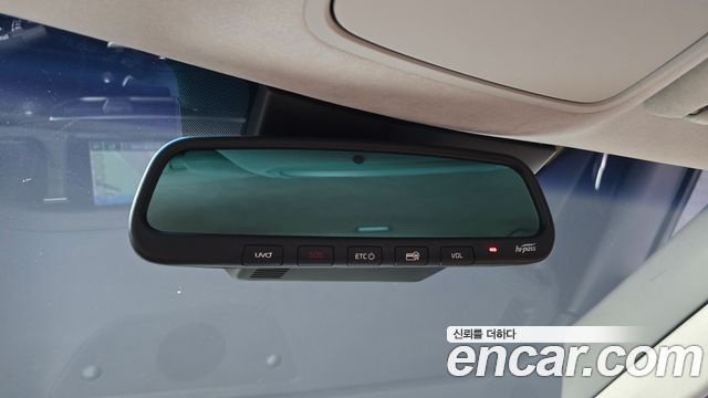 Kia K7 Premier 3.0 GDI Signature 2020 — фото 32