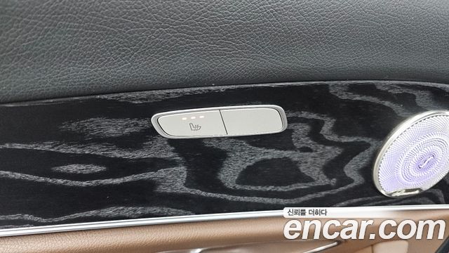 Mercedes-Benz E-Class (W213) E220d Avantgarde 2017 — фото 23