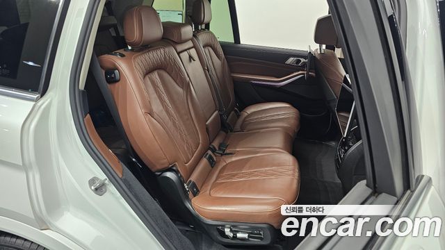 BMW X7 (G07) xDrive 40i Design Pure Excellence 7-Seater 2020 — фото 11