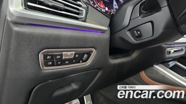 BMW X7 (G07) xDrive 40i Design Pure Excellence 7-Seater 2020 — фото 17