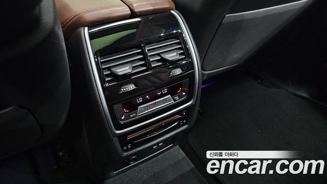 BMW X7 (G07) xDrive 40i Design Pure Excellence 7-Seater 2020 — фото 34
