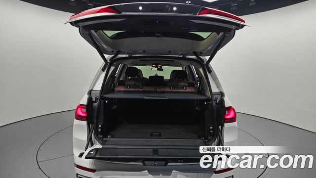 BMW X7 (G07) xDrive 40i Design Pure Excellence 7-Seater 2020 — фото 42