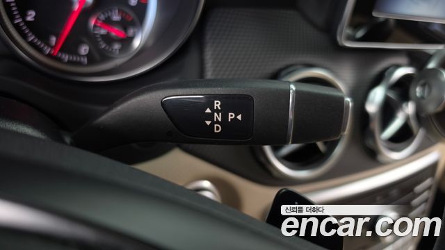 Mercedes-Benz GLA-Class (X156) GLA220 2019 — фото 9