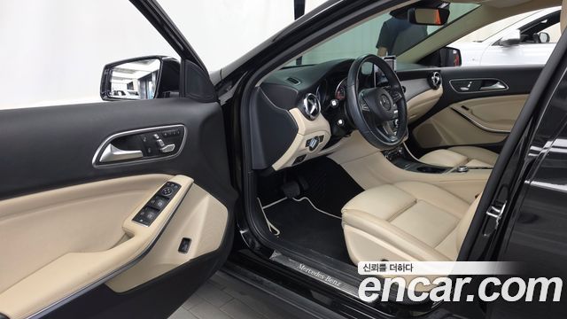 Mercedes-Benz GLA-Class (X156) GLA220 2019 — фото 10