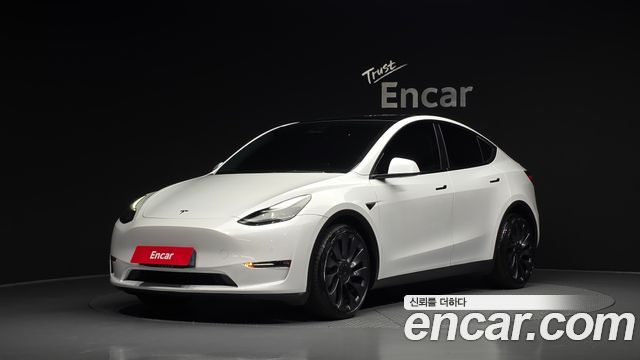 Tesla Model Y Performance AWD 2022 — фото 1