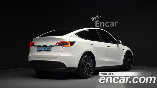 Tesla Model Y Performance AWD 2022 — фото 2