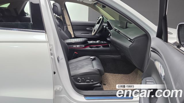 Genesis GV70 2.5T Gasoline AWD 2023 — фото 32