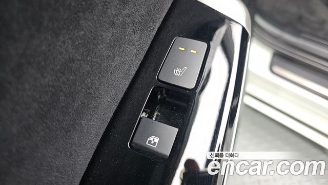 Kia EV6 Long Range 4WD GT Line 2023 — фото 12
