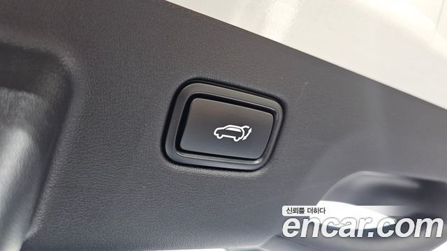 Kia EV6 Long Range 4WD GT Line 2023 — фото 17