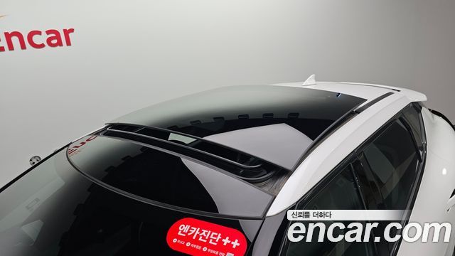 Kia EV6 Long Range 4WD GT Line 2023 — фото 29