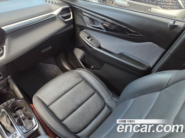 Chevrolet Trailblazer 1.3 Turbo 2WD LT 2024 — фото 9