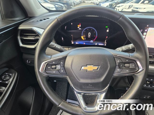 Chevrolet Trailblazer 1.3 Turbo 2WD LT 2024 — фото 16