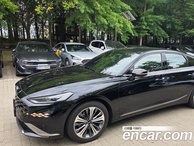 Kia K8 Hybrid Noblesse