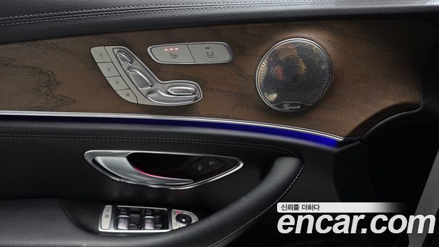 Mercedes-Benz E-Class (W213) E220d Exclusive 2018 — фото 19