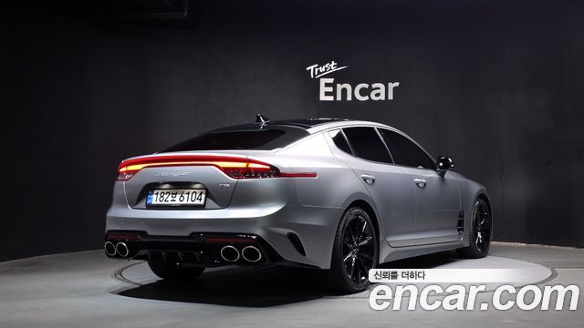 Kia Stinger Meister 3,3 GT Tribute Edition 2023 — фото 2
