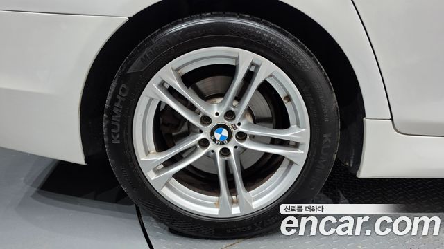 BMW 5 Series (F10) 520d xDrive M Aero Dynamic 2016 — фото 5