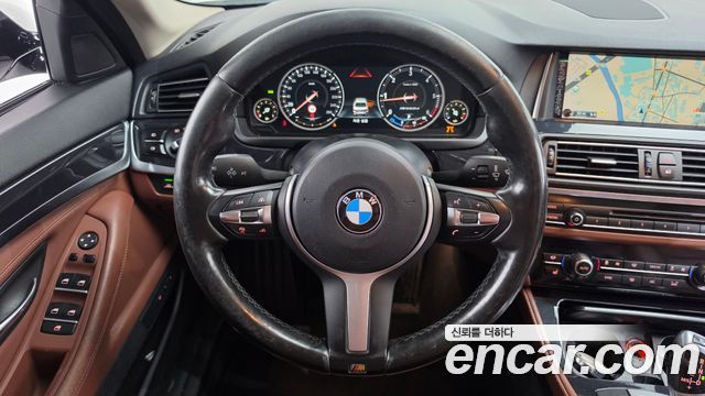 BMW 5 Series (F10) 520d xDrive M Aero Dynamic 2016 — фото 13