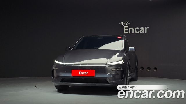 Tesla Model Y Long Range AWD 2025 — фото 3