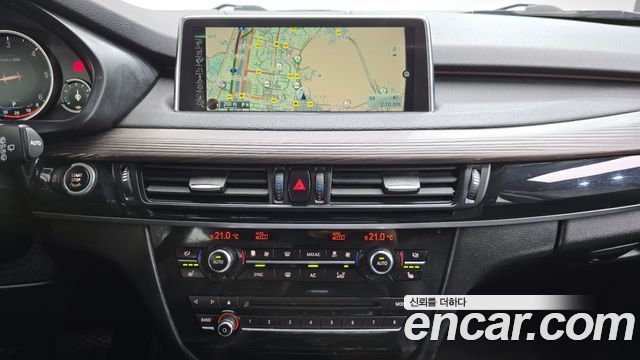 BMW X5 (F15) xDrive 30d 2016 — фото 13