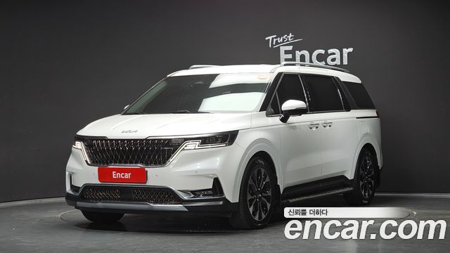 Kia Carnival (IV) Gasoline 9-Seater Signature