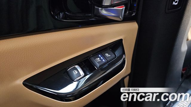 Kia Carnival (IV) Gasoline 9-Seater Signature 2021 — фото 19