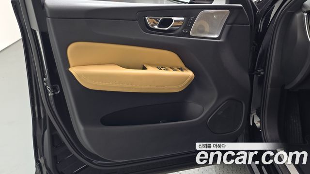 Volvo XC60 (II) D5 Inscription 2019 — фото 24