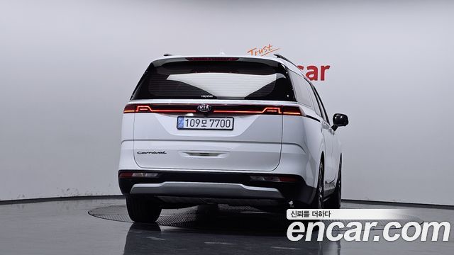 Kia Carnival (IV) Diesel 9-Seater Prestige 2021 — фото 4