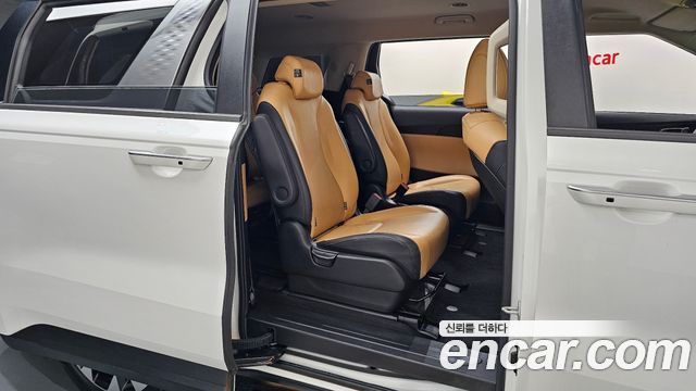 Kia Carnival (IV) Diesel 9-Seater Prestige 2021 — фото 11