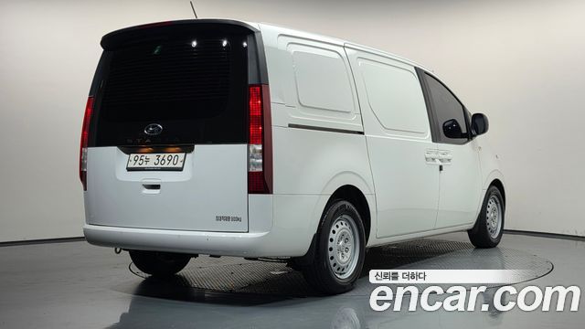 Hyundai Staria Cargo 3-Seater Smart 2022 — фото 2