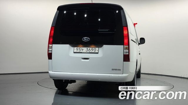 Hyundai Staria Cargo 3-Seater Smart 2022 — фото 4