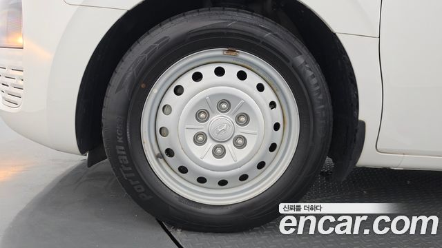 Hyundai Staria Cargo 3-Seater Smart 2022 — фото 5