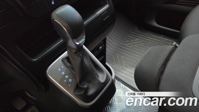 Hyundai Staria Cargo 3-Seater Smart 2022 — фото 9