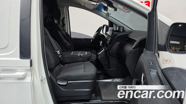 Hyundai Staria Cargo 3-Seater Smart 2022 — фото 11