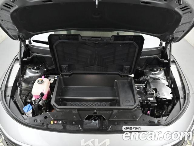 Kia Niro EV Air 2024 — фото 6